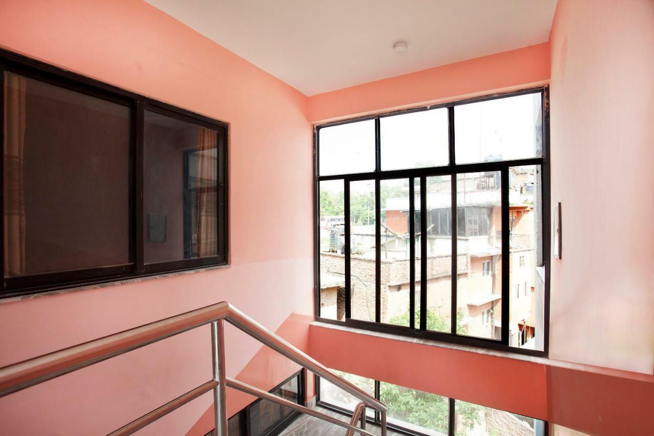 Hotel Crossroads Kathmandu Exterior photo